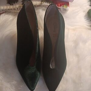 Penny Loves Kenny Dark Green Heels